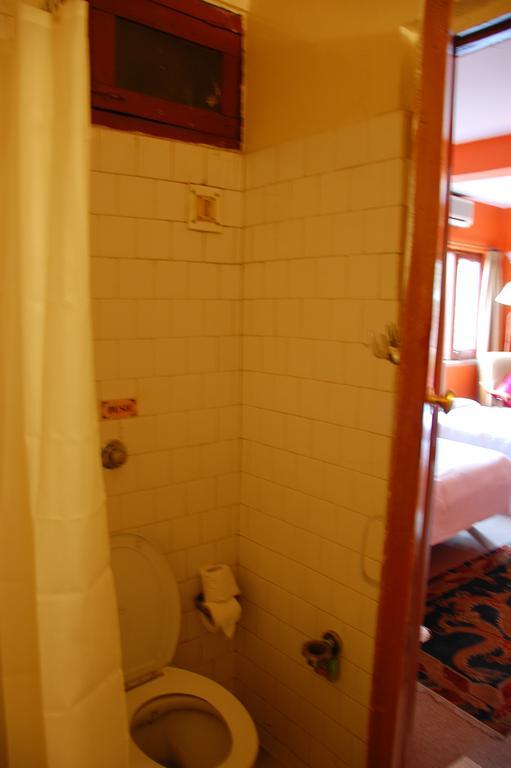Hotel Mandap Káthmándú Pokoj fotografie